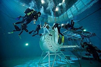 《非常调查局：异兽》Steam页面上线 支持中文